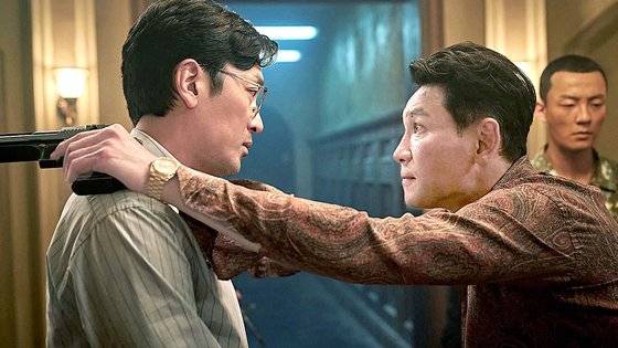 넷플릭스 시리즈 '수리남' 보도스틸. 사진 넷플릭스