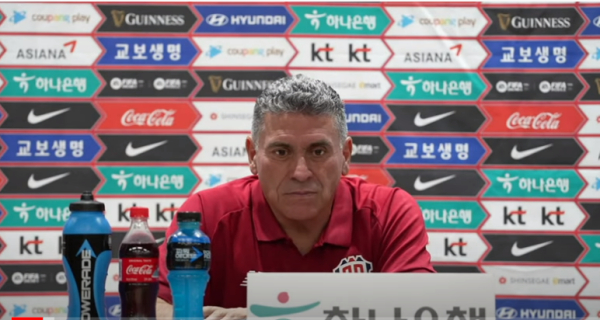 22일 코스타리카 루이스 페르난도 수아레즈 감독이 한국과 경기 전 기자회견을 가졌다. 사진｜KFA 유튜브 캡처