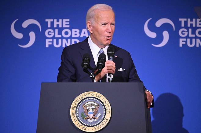 <YONHAP PHOTO-3323> US President Joe Biden speaks at the Global Fund Seventh Replenishment Conference in New York on September 21, 2022. (Photo by MANDEL NGAN / AFP)/2022-09-22 07:23:21/ <저작권자 ⓒ 1980-2022 ㈜연합뉴스. 무단 전재 재배포 금지.>