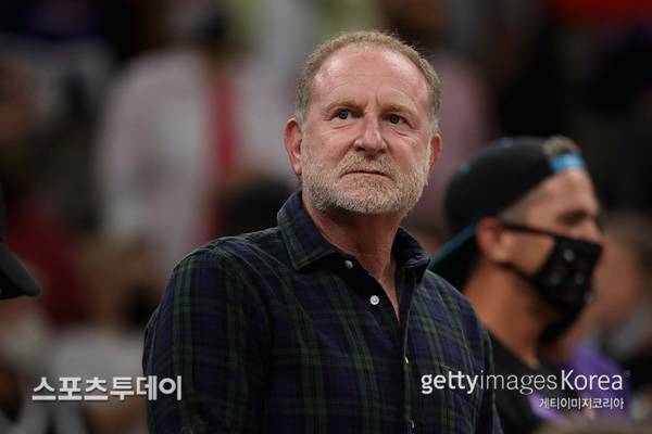 로버트 사버 / 사진=Gettyimages 제공