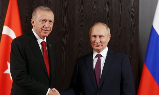 레제프 타이이프 에르도안 튀르키예 대통령(왼쪽)과 블라디미르 푸틴 러시아 대통령.(사진출처:EPA)