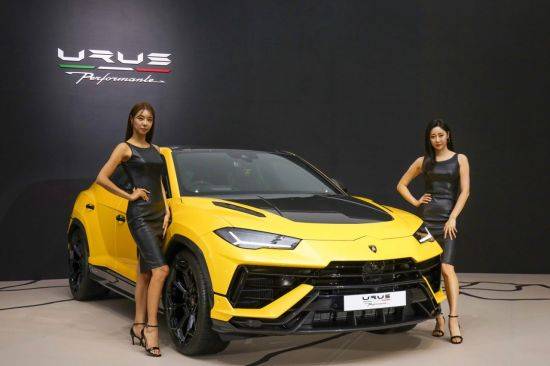 람보르기니 SUV 우루스 퍼포만테<사진제공:람보르기니 서울>