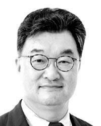 김흥규 아주대 교수·미중정책연구소 소장