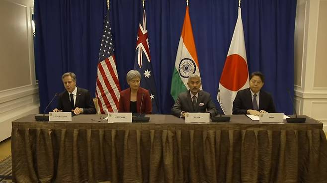 [워싱턴=뉴시스]'쿼드(Quad)' 회원국인 미국, 호주, 인도, 일본 외교장관이 23일(현지시간) 뉴욕에서 모인 모습. (사진=국무부 유튜브 캡처) 2022.09.23. *재판매 및 DB 금지