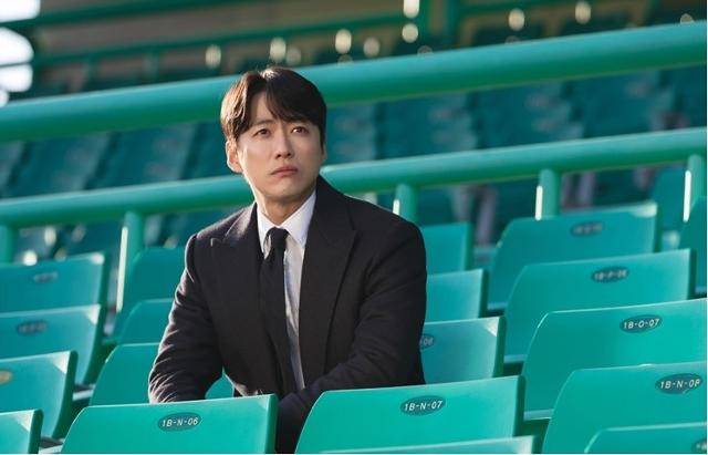 남궁민이 '스토브리그' 이후 2년 만에 '천원짜리 변호사'로 돌아왔다. SBS 제공