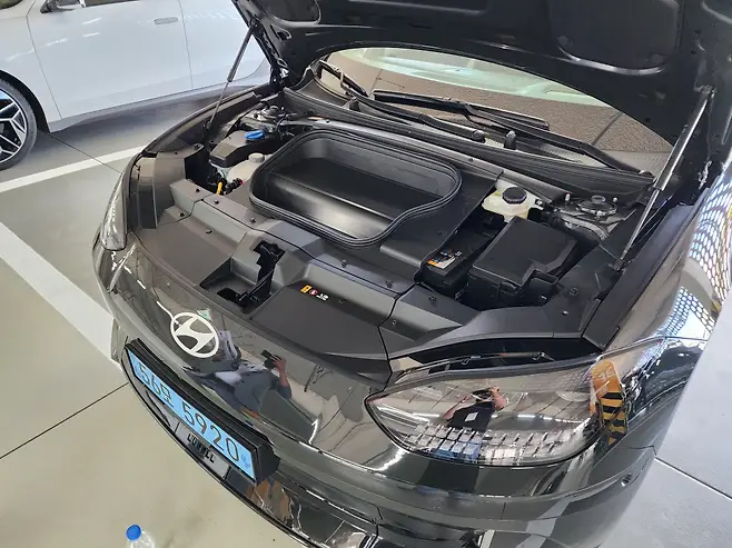 아이오닉6 엔진룸