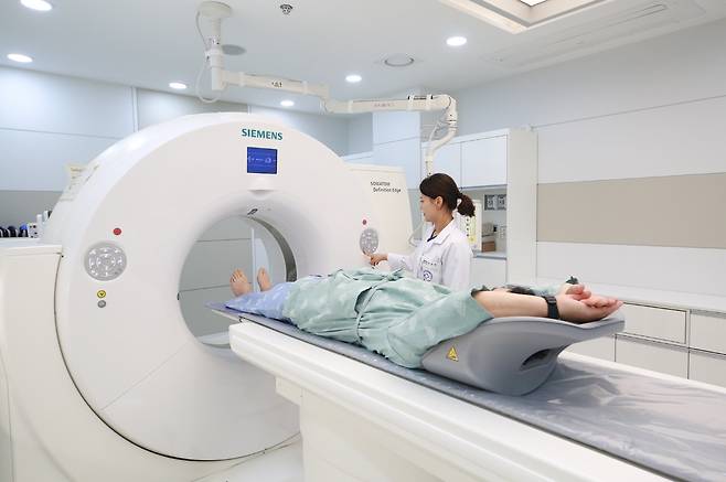 성남시의료원 종합검진센터는 최신식 검사장비와 MRI 장비를 갖추어 원스톱으로 검진을 받을 수 있다. 성남시의료원 제공
