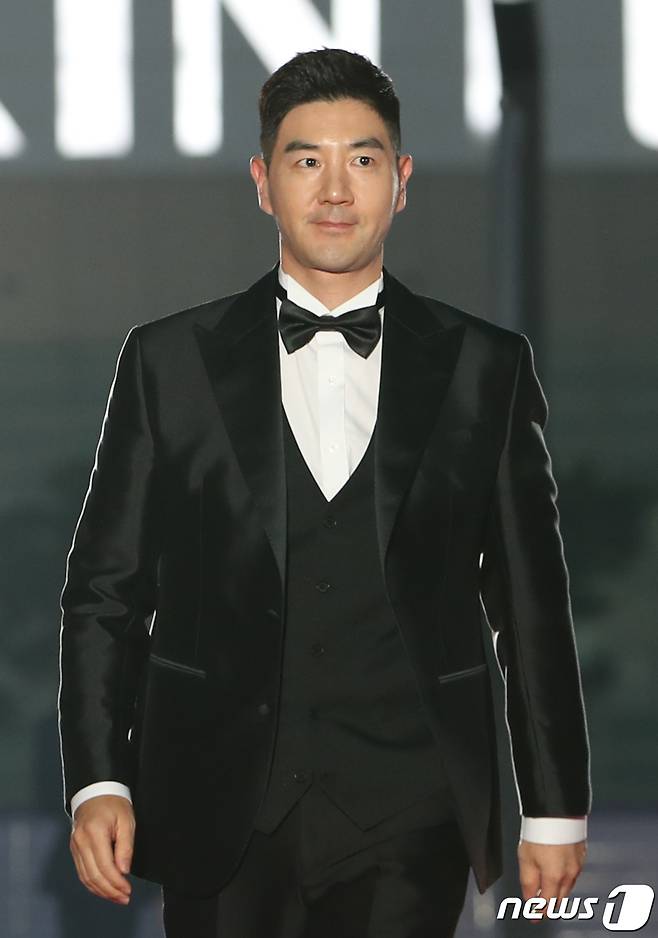 배우 한상진이 29일 오후 경기도 고양시 일산 킨텍스에서 열린 ‘2022 APAN STAR AWARDS’에 참석하고 있다. ⓒ News1 권현진 기자