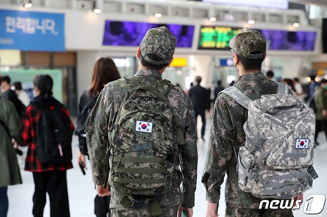 군 장병. 2022.4.30/뉴스1 ⓒ News1 박세연 기자