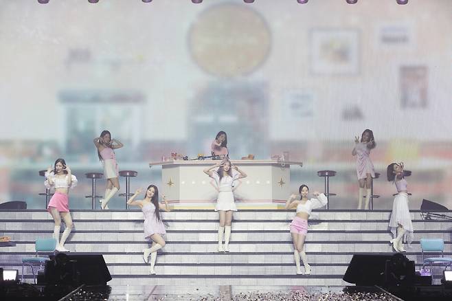 K-pop group fromis_9 conducts its concert "Love From." at the KBS Arena in Gangseo-gu, Seoul, on Friday. (Pledis Entertainment)