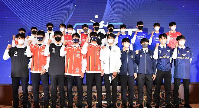 2022~2023 KOVO 남자 신인선수 드래프트에서 지명된 선수들. (사진=KOVO 제공)