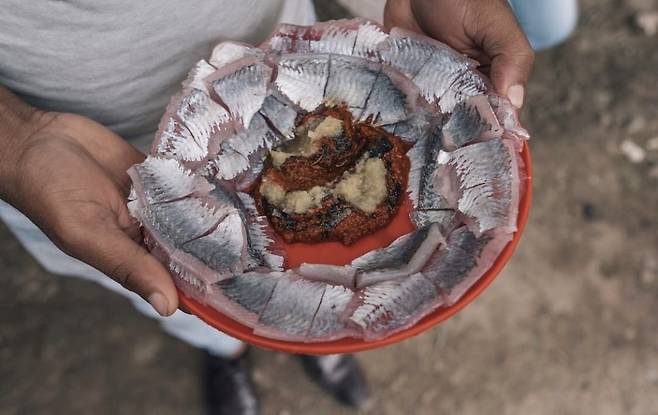 에티오피아의 민물회(최갑수 작가 제공)