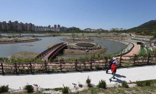 홍예공원. 사진=충남도 제공