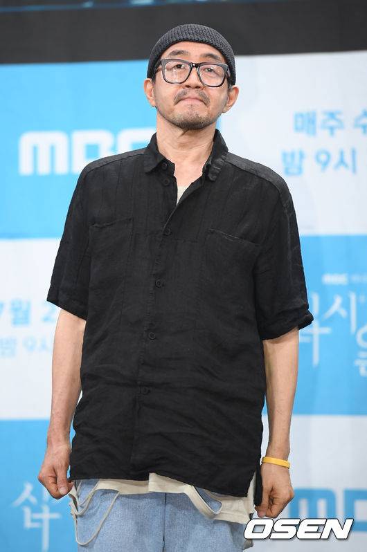 [OSEN=조은정 기자]배우 남문철이 포즈를 취하고 있다. /cej@osen.co.kr