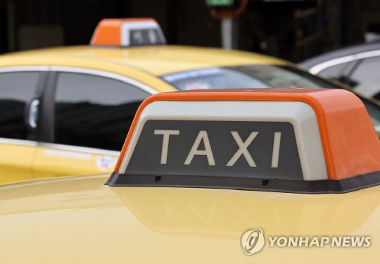 지난 9월 28일 서울의 한 택시 차고지에 주차된 택시들. 연합뉴스