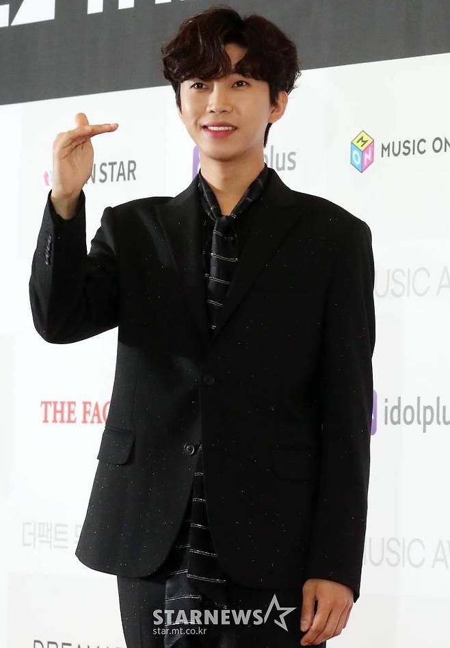 가수 임영웅이 일 오후 서울 송파구 올림픽공원 KSPODOME에서 열린 '2022 THE FACT MUSIC AWARDS' 시상식에 참석해 포즈를 취하고 있다. 2022.10.08 /사진=임성균 기자 tjdrbs23@