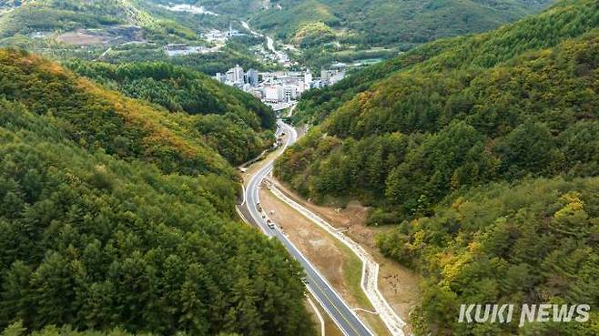 군도7호선 사북 직전간 도로.