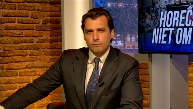 ▲ 에이바우트는 셰리 보데(Thierry Baudet)의 민주포럼(Forum voor Democratie)은 지난 5년 동안 인종주의를 바탕으로 파시스트 정당을 만들고 있다고 비판한다. ⓒWikimedia