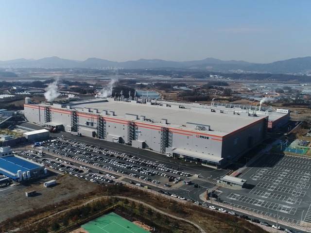 충청북도 진천군 한화솔루션 큐셀부문 진천공장./사진=한화솔루션 제공