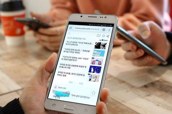 데이블의 인공지능(AI) 알고리즘에 의해 뉴스 콘텐츠가 추천되고 있다.