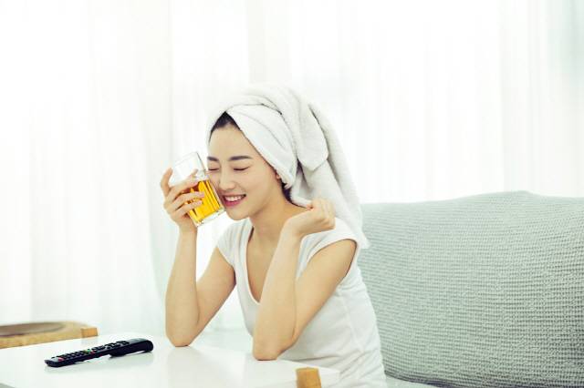 술을 '자주 조금' 마시는 습관이 '가끔 많이' 마시는 습관보다 위험하다./사진설명=클립아트코리아