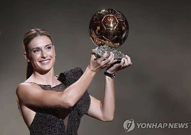 발롱도르 여자 부문 수상자 푸테야스 [로이터=연합뉴스]