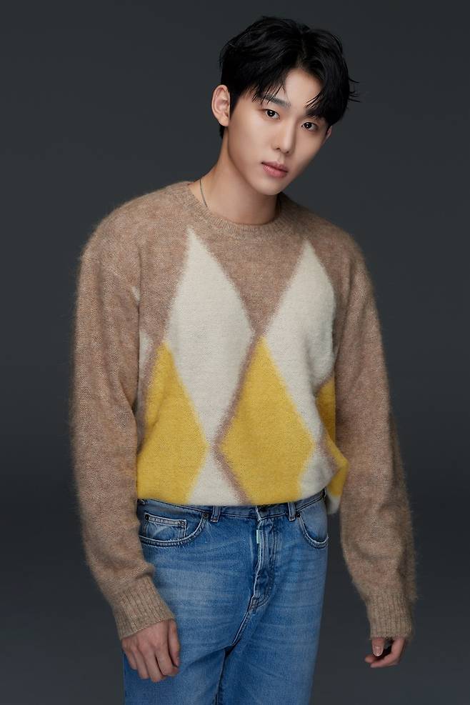 서범준은 `인기가요` MC를 하면서 배우는 것이 많다고 했다. 사진|후크엔터테인먼트