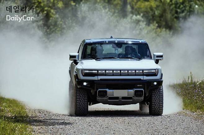 GMC 허머 EV (Hummer EV) (밀포드 프루빙 그라운드, MPG)