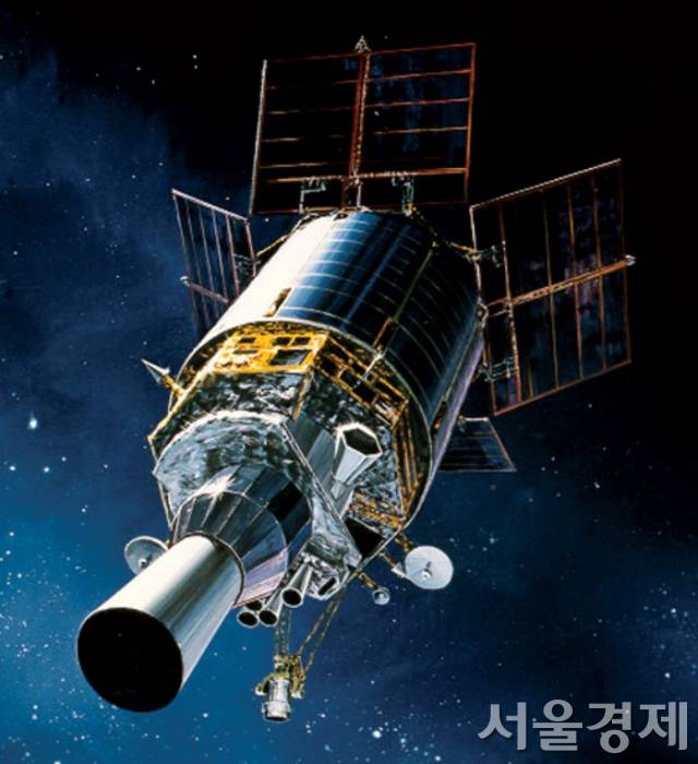 미국의 미사일 조기경보위성인 'DSP위성'의 이미지. 우리 공군도 한국형 조기경보위성체계 개발을 추진할 예정이다. 사진제공=미 공군