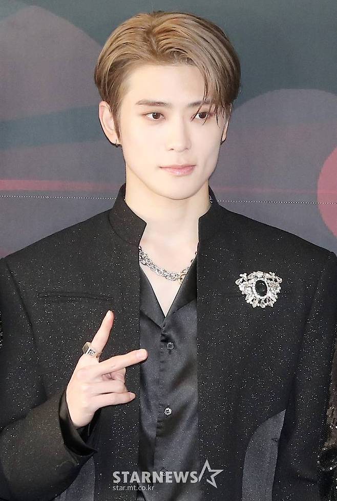 NCT 127(엔시티 127) 재현이 23일 오후 서울 송파구 올림픽주경기장에서 진행된 두 번째 월드 투어의 서울 스페셜 공연 'NEO CITY : SEOUL - THE LINK +'(네오 시티 : 서울 - 더 링크 플러스) 기자회견에 참석해 포즈를 취하고 있다.  NCT 127은 11월 4~5일 인도네시아 자카르타 ICE BSD에서 두 번째 월드 투어 'NEO CITY - THE LINK' 공연을 개최한다. 2022.10.23 /사진=김창현 기자 chmt@