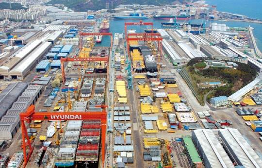 올해 현대중공업에서 안전사고가 발생했음에도 구급차를 부르지 않은 사례가 10건 이상인 것으로 집계됐다. 사진은 현대중공업 울산조선소 전경. 연합뉴스