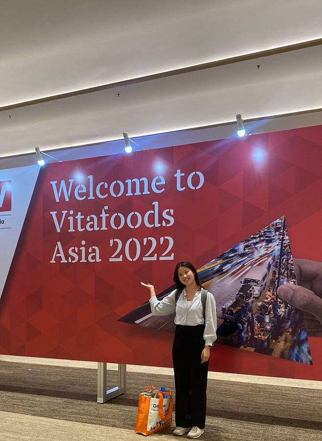 해외 시장 분석차 태국 식품 박람회에 참가한 박규민 대표. 출처 = 레디블룸