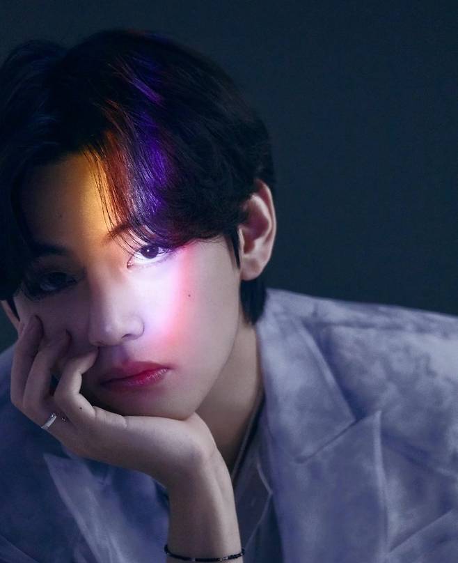 방탄소년단 뷔, 인스타그램 '좋아요' 1900만↑ 4개..'亞셀럽 최고'