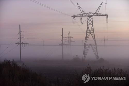 우크라이나 키이우 지역의 송전선 [EPA 연합뉴스 자료사진. 재판매 및 DB 금지]