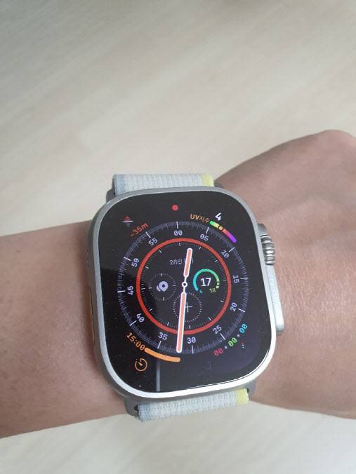 애플워치 울트라의 기본 화면. (사진=김정유 기자)