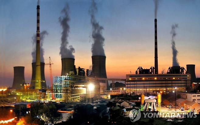 중국 안후이성 화이베이 석탄화력발전소 [EPA 연합뉴스 자료사진. 재판매 및 DB 금지]