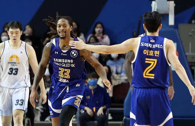 3점을 성공한 이호현 [KBL 제공. 재판매 및 DB금지]