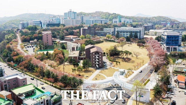 순천향대가 영국의 글로벌 대학 평가기관인 THE(Times Higher Education)에서 발표한 ‘2023 THE 세계대학평가 영역별 순위’에서 유의미한 성과를 거뒀다. / 순천향대학교 제공