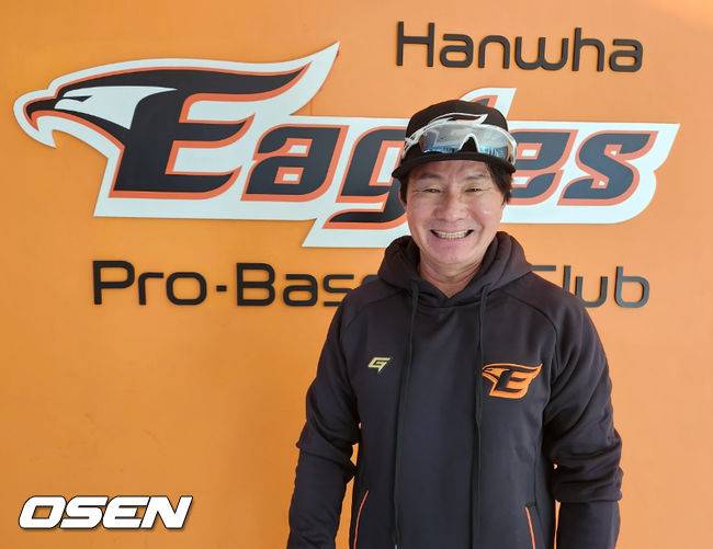 [OSEN=서산, 이상학 기자] 한화 김성갑 잔류군 총괄 코치. /waw@osen.co.kr