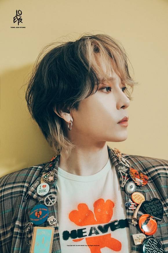 가수 용준형이 'LONER' 발매 기념 온라인 기자간담회에서 '정준영 단톡방' 사건을 언급하며 다시 한번 사과했다. /블랙메이드 제공