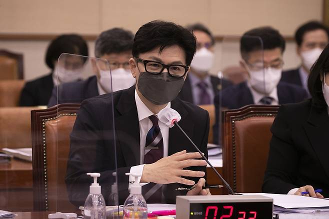 국회 법제사법위원회에 출석한 한동훈 법무부 장관. ⓒ시사IN 이명익