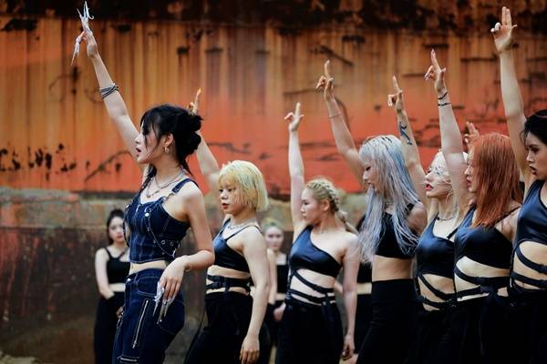 비비, 사진제공=필굿뮤직