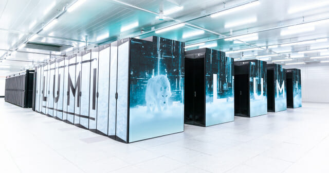 핀란드 카야니 CSC데이터센터 유로HPC센터에 설치된 슈퍼컴퓨터 'LUMI'