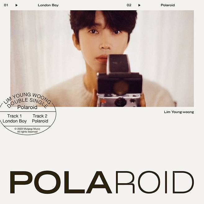 Trot fever is still hot in the music industry.After Trot shook the domestic music scene in 2019, a number of Trot stars were born, and their performance continues.Lim Young-woong once again took over the major music charts in Korea as a new song. The new song  ⁇  Polaroid  ⁇  and  ⁇  London Boy  ⁇  released on the 15th settled in the top 20 of the melon top 100 chart.As a result, Lim Young-woong has achieved remarkable success in the top 40 of both charts, including a new song and a total of 14 songs.In addition, Busan will be held from the 2nd to the 4th of next month, and the concert will be held in Seoul from October 10th to 11th.Following Lim Young-woong, other Trot stars will come back to warm up the last month of the year.First of all, Jung Dong-won will release his second mini-album, MAN, on the 1st of next month.After the release of the album, I will meet with my fans through the concert at KINTEX, Ilsan, on the 24th and 25th of next month.Hong Jin-young and Park Gun also announced the release of a new song next month. Hong Jin-young releases a new mini album in collaboration with a global musician on the 15th anniversary of his debut.Singer-songwriter Noemie Legrand, singer-songwriter Dotter, and composer Dino Medanhodzic, who are exclusive composers of the Disney Music Publishing Team, have started producing.Teaser, a music video for the title song  ⁇ Girl in the Mirror ⁇  released on July 18, features a pop-genre light-sounding song. The lyrics are also written in English, signaling a different look from the hit songs that have been released so far, drawing keen attention to the official comeback.Park is returning to his new song for the first time in a year since the release of Do not Turn U-turn last year. It has been a long time since he has actively appeared on the channel A,In addition, I will hold my first fan meeting after my debut on the 3rd of next month, and I hope that the third hit song will be born after the  ⁇   ⁇   ⁇   ⁇   ⁇   ⁇  and  ⁇   ⁇   ⁇   ⁇   ⁇   ⁇   ⁇ .