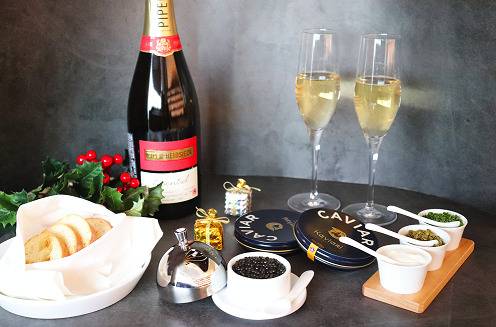 아난티 힐튼 부산(Ananti Hilton Busan)의 맥퀸즈 라운지(McQUEEN’s Lounge)에서 ‘캐비어 샴페인 페어링(Caviar & Champagne Pairings)’ 프로모션을 진행한다. [아난티힐튼 제공]