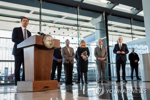 미국 교통장관, 시카고 오헤어국제공항 확장계획 발표 (로이터=연합뉴스) 피트 부티지지 미국 교통부 장관이 시카고에서 인프라 투자 중요성을 강조하며 오헤어공항 확장 계획을 발표했다. 2.22.11.22 photo@yna.co.kr