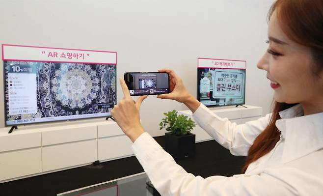 23일 공정거래위원회에 따르면 지난해 TV홈쇼핑의 실질수수료율이 29.2%로 6대 유통업태 중 가장 높았다./사진=뉴시스