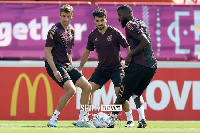 ▲ (왼쪽부터)토마스 뮐러,&nbsp;일카이 귄도안, 안토니오 뤼디거.