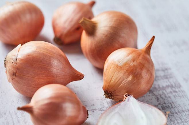 양파를 냉장보관 해야 하는 경우는 껍질을 벗기고 다 썰어진 상태이다. [사진= 게티이미지뱅크]