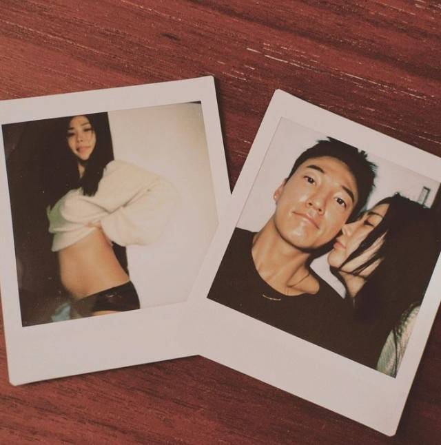 댄서 허니제이가 임신한 배를 과감하게 드러냈다.  /사진=허니제이 인스타그램